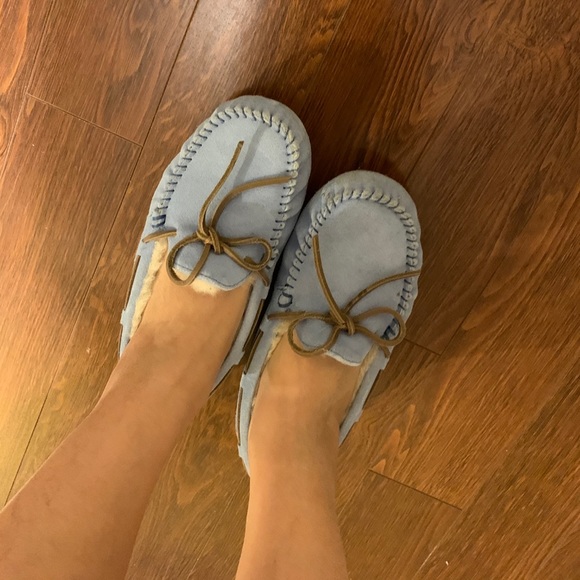 UGG Loafer - Picture 5 of 7